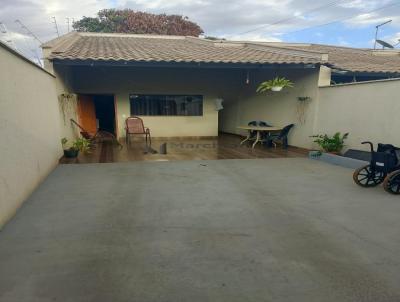Casa para Venda, em Trindade, bairro Jardim Decolores, 2 dormit�rios, 2 banheiros, 1 su�te, 2 vagas